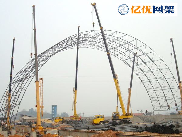 合山干煤棚网架